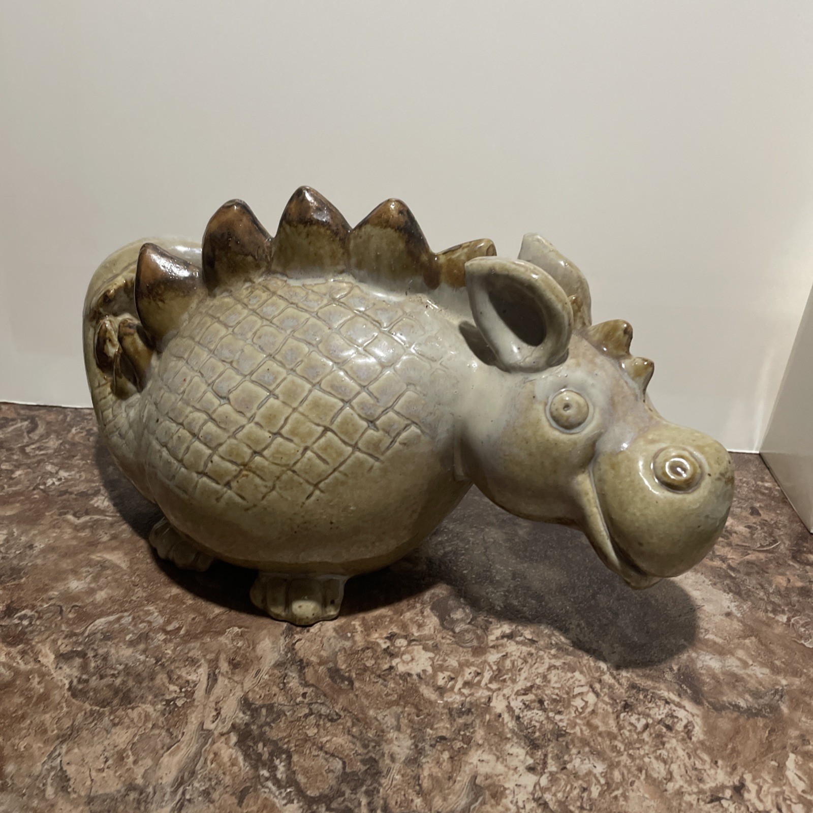 Glazed Ceramic Pottery Dinosaur – STEGOSAURUS 12 Inches Long