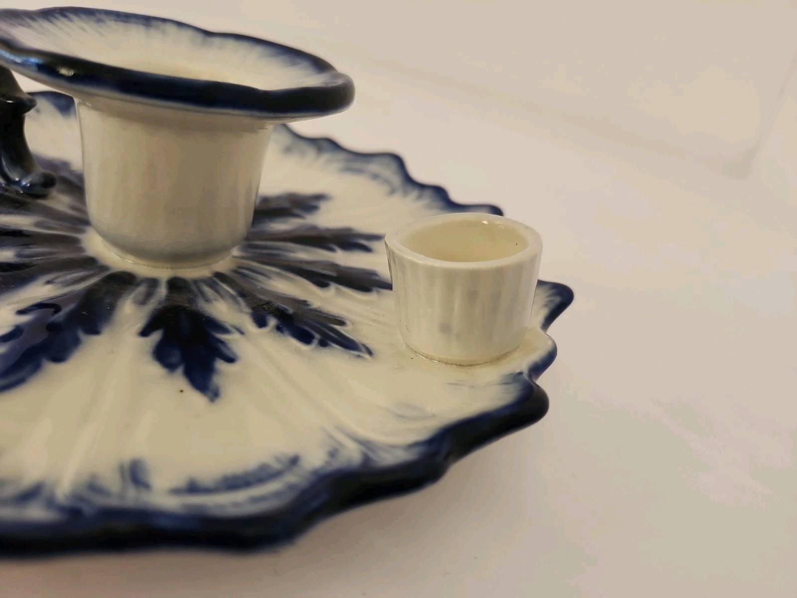 Staffordshire Blakeney Blue & White Victoria Chamber Candle Holder W/ Snuffer
