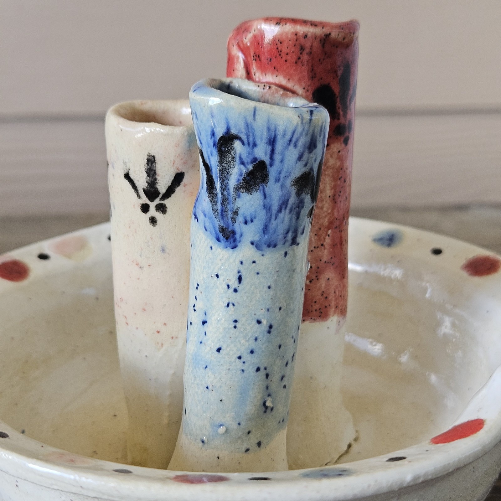 Vintage Cottage Pottery Multi Bud Vase Stamped Dove’s Landing Handpainted 4″ H