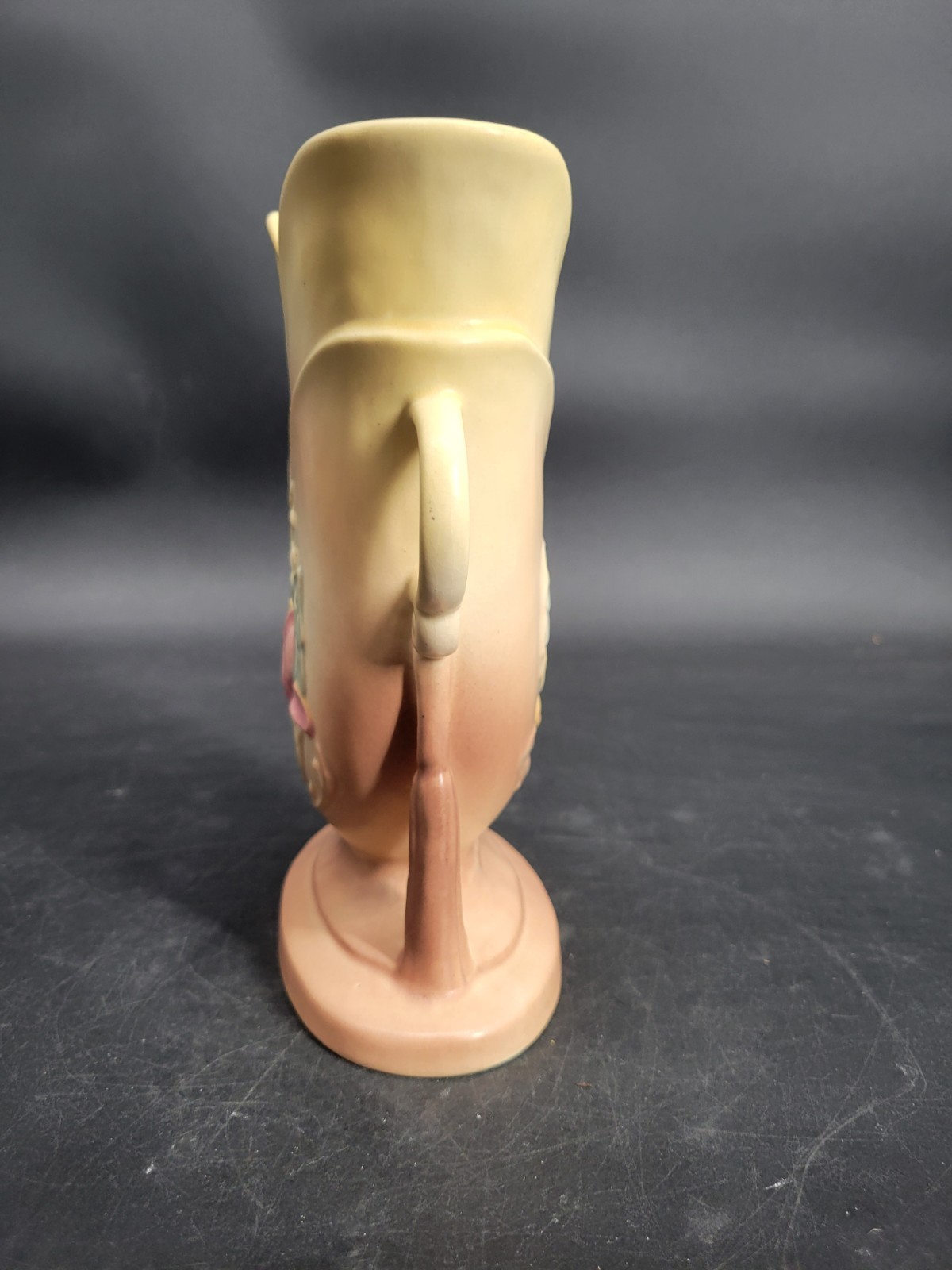 Vintage Hull Art Pottery Magnolia Pattern Double-Handled Vase Marked 7-8 1/2