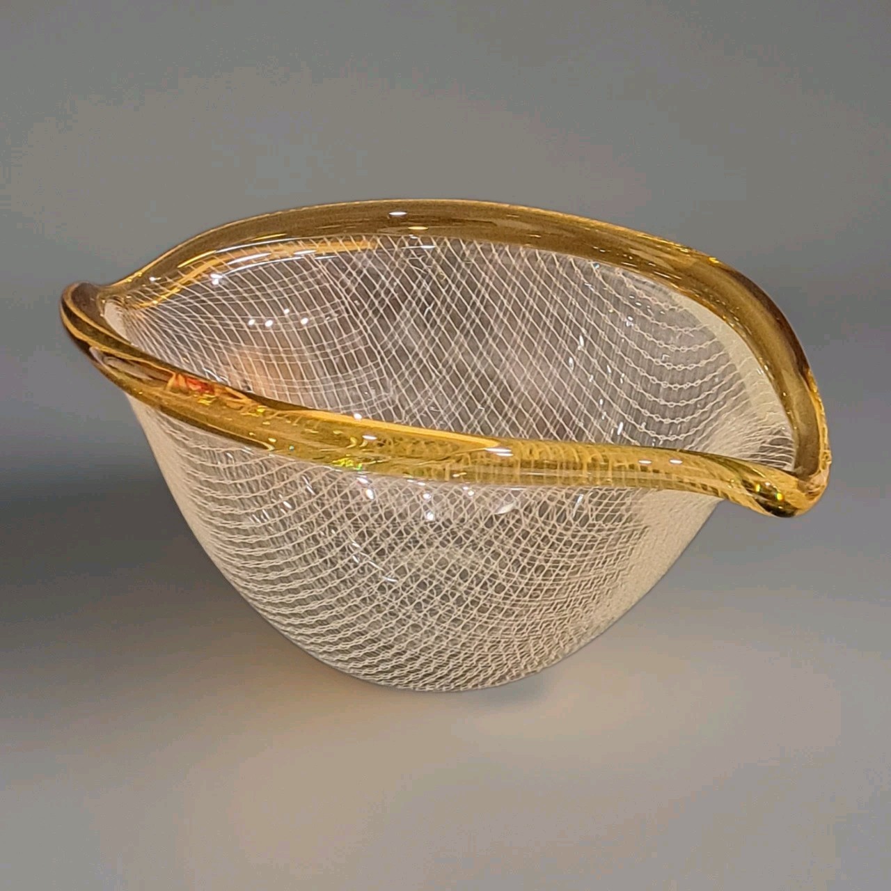 1950’s Bohemian Harrach Hartill Technique Glasswork Bowl Clear with Gold Rim