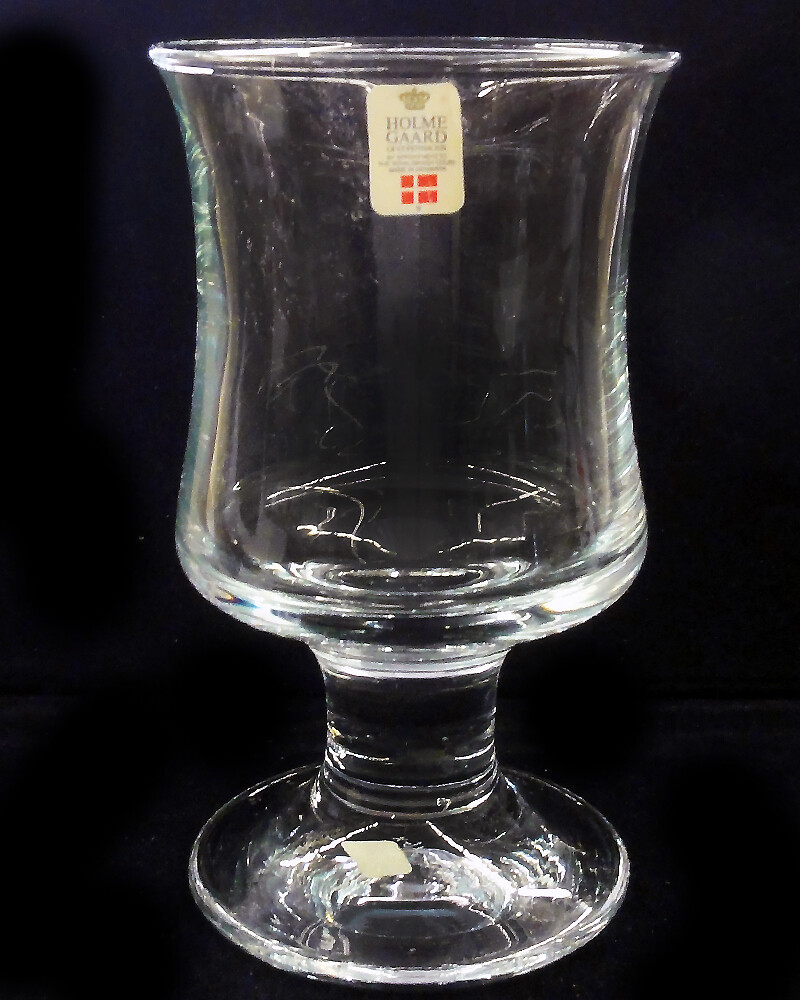 HOLMEGAARD DANISH SHIPS White Wine 4 1/8″ tall NEW NEVER USED made in Denmark