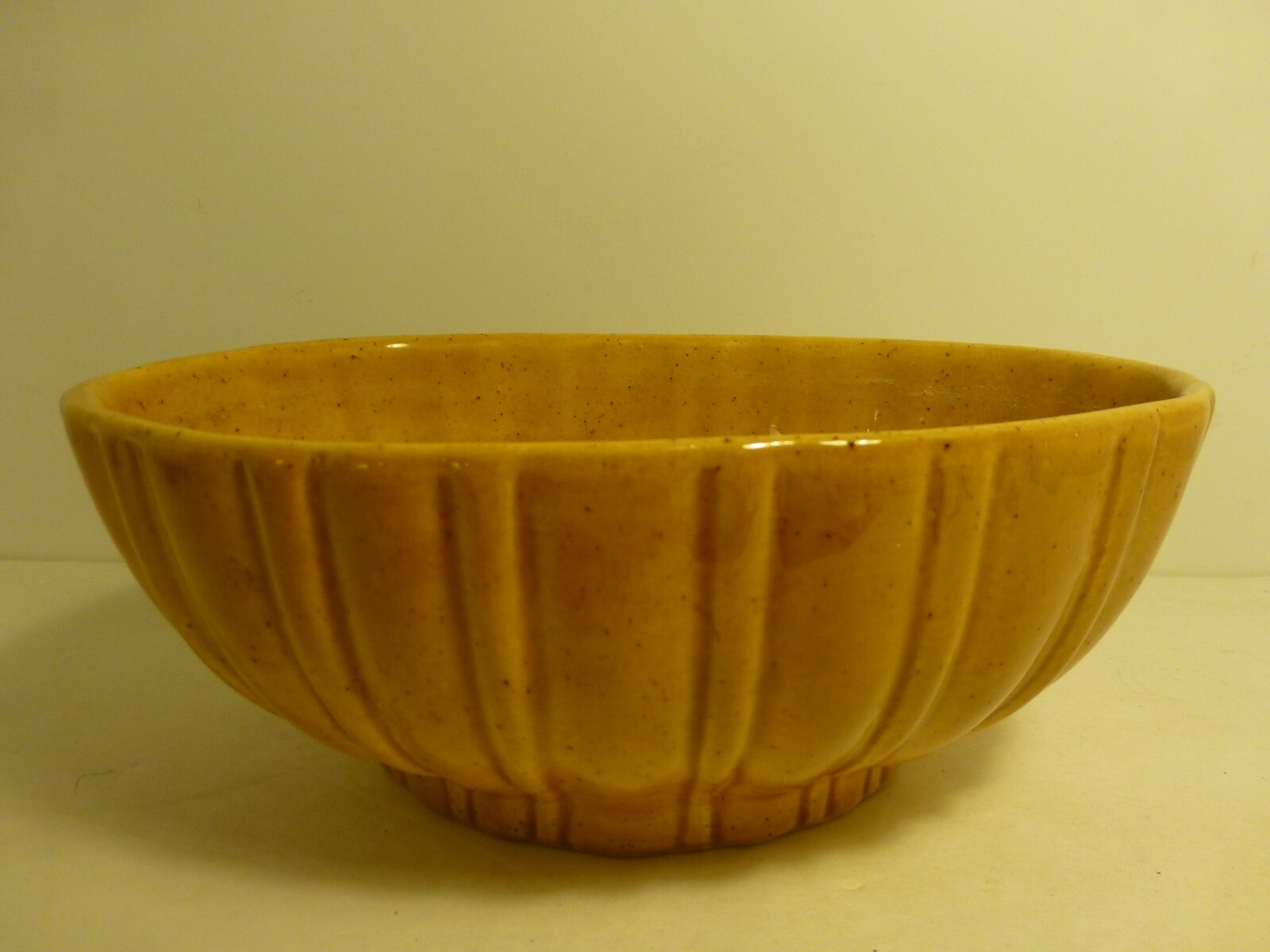 VINTAGE Haegar Planter 4020B about 9.5 inches Long Mid-Century Golden Color