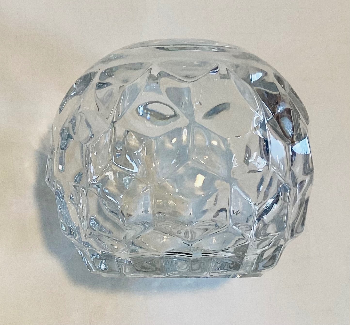 Vintage Fostoria American Small Rose Bowl Elegant Glass 3-1/2″ tall 4″ Diameter.