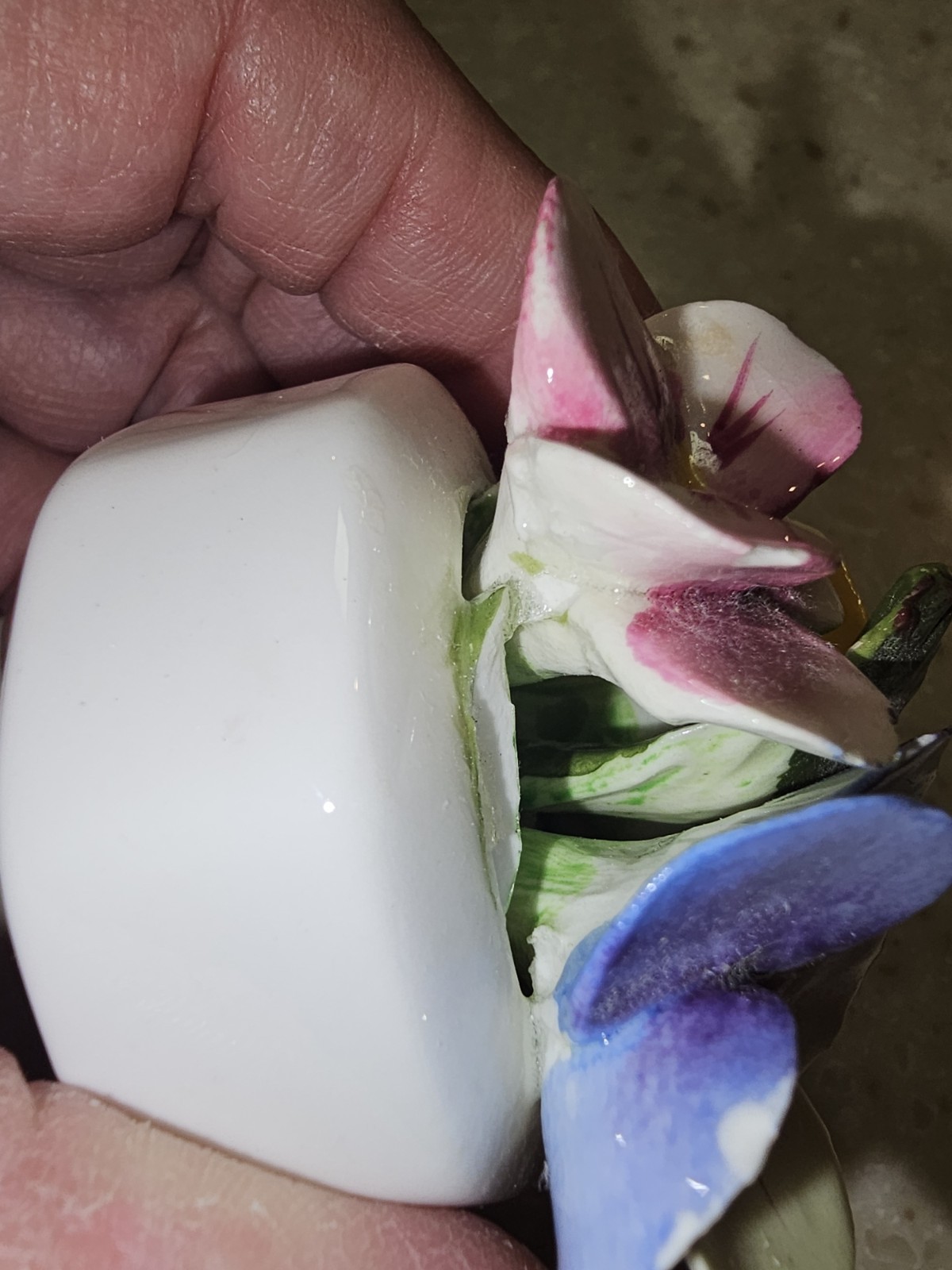 Vintage Aynsley England Fine Bone China Pansy Flower Bouquet Figurine – AS IS