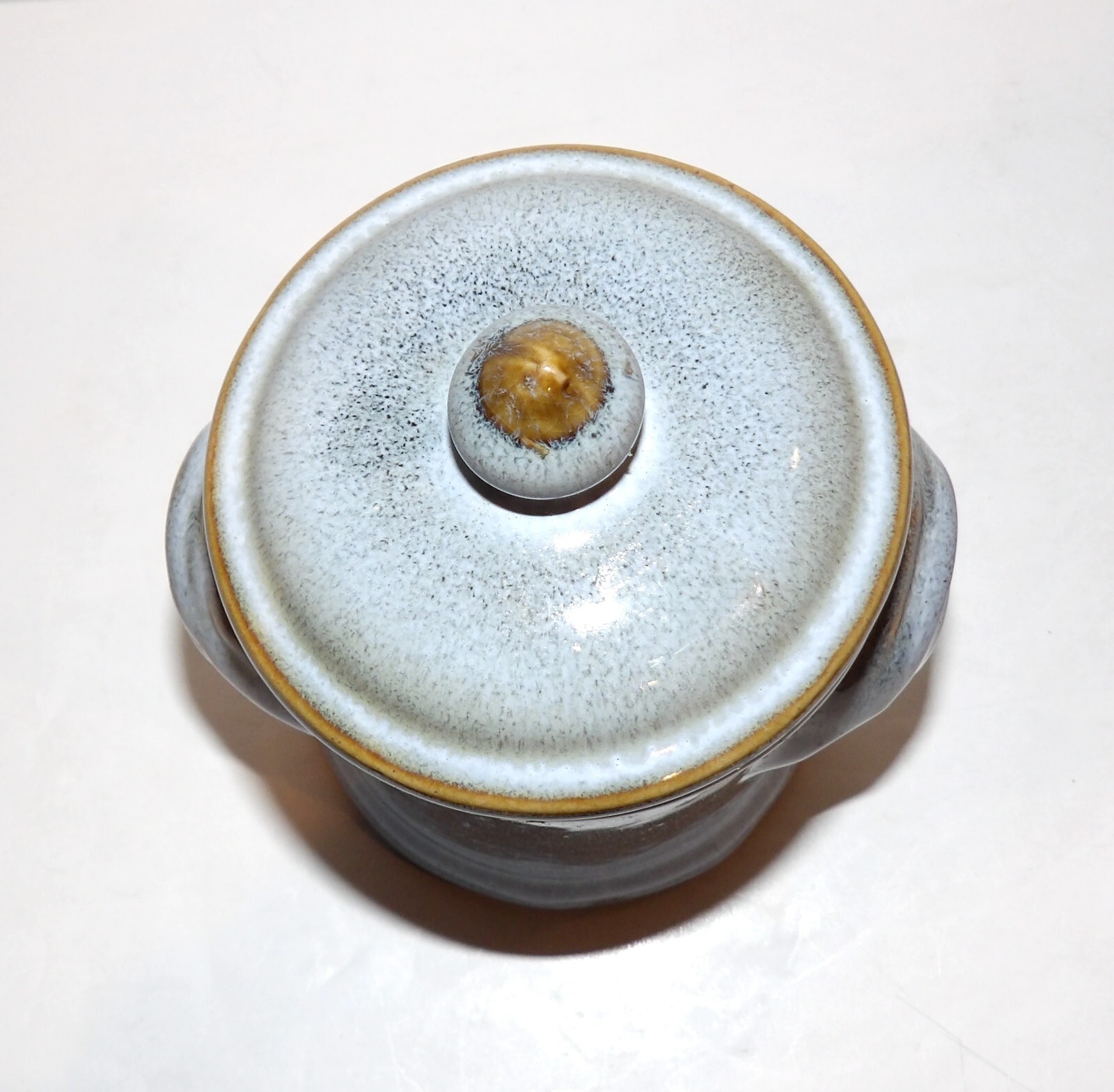 LOVELY VINTAGE RARE BOMBAY COMPANY GLAZED POTTERY TWO FACED 6 1/4″ CANISTER JAR