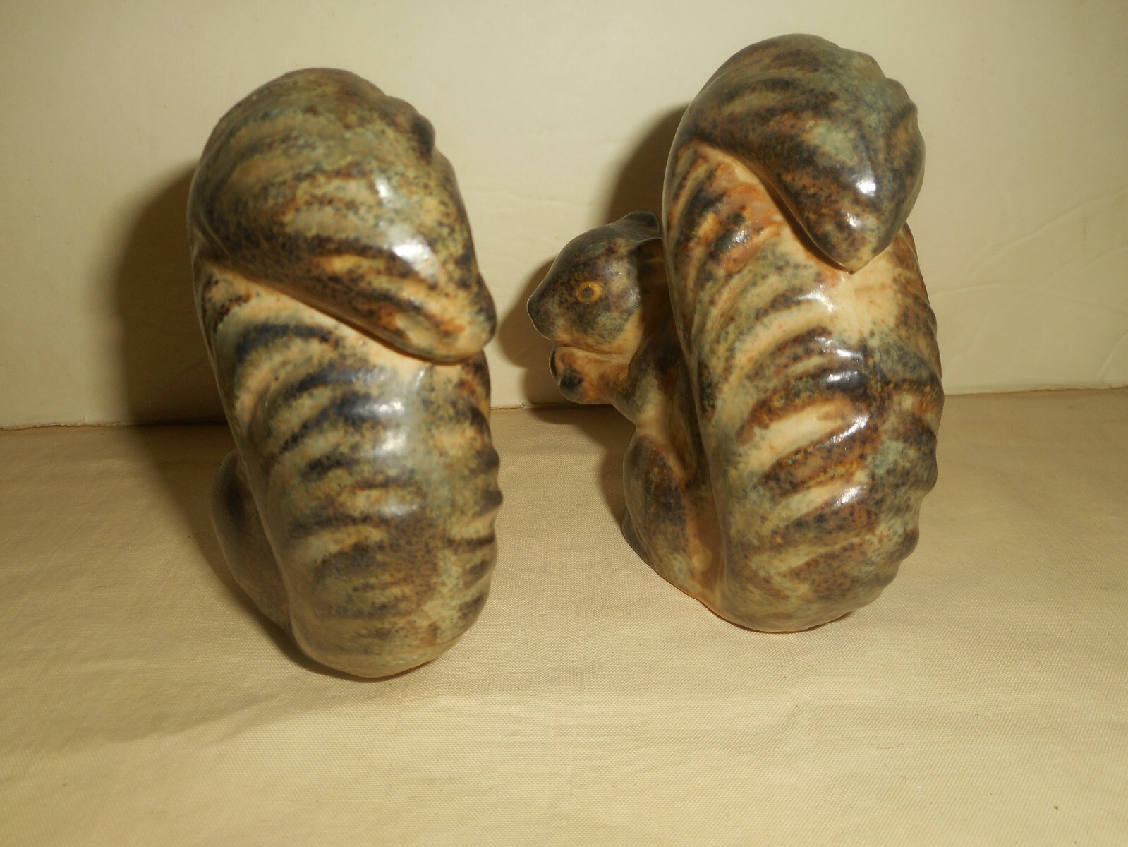 Vintage Pottery SQUIRREL Figurines 2 MISTLETOE Christmas Shop Wickford RI Labels