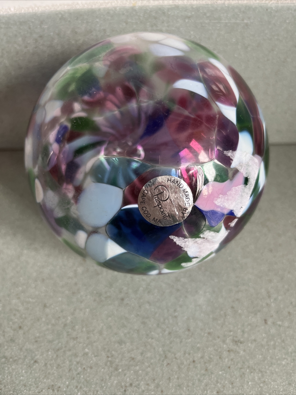 HANDCRAFTED Blown Glass FRIENDSHIP Beautiful Multicolor IRIDESCENT ORNAMENT