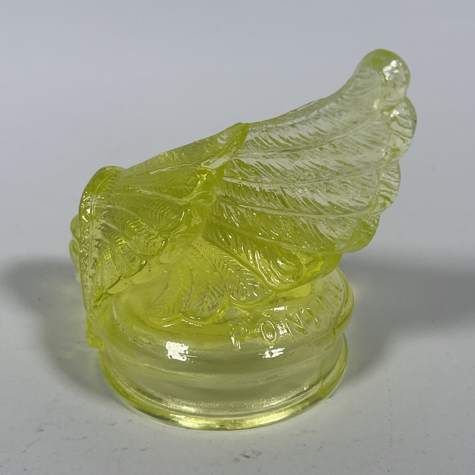 Boyd’s Glass Indian Chief Head UV Uranium 1981 Hood Ornament