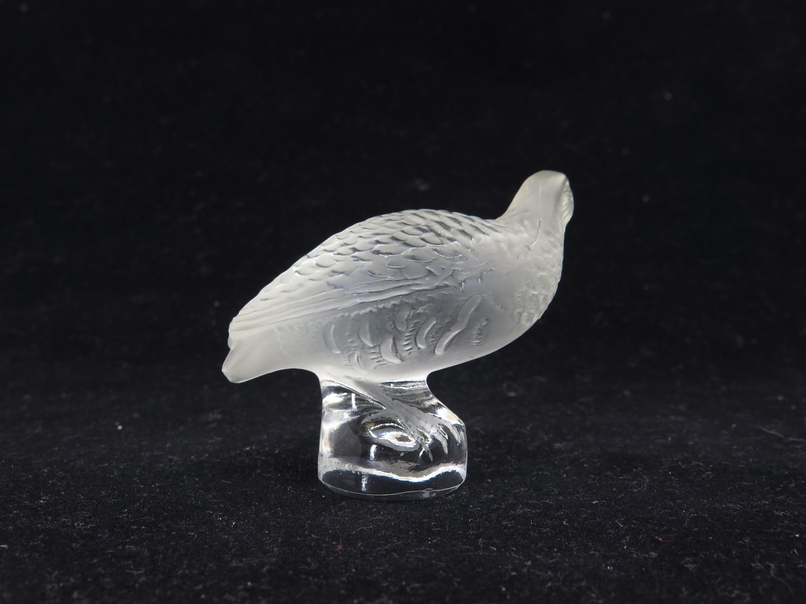 Lalique Miniature Quail Bird Figurine Paperweight 2.25″ x 2″ tall