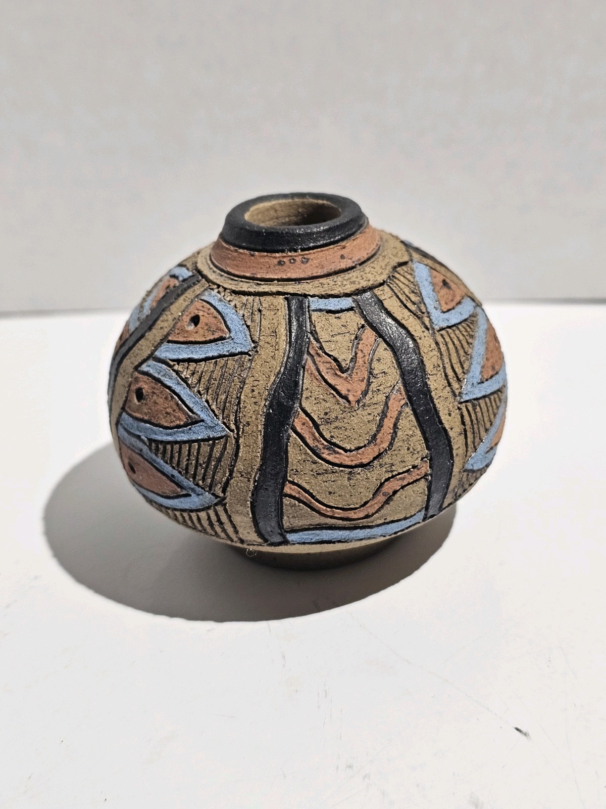Mary Tuttle pottery