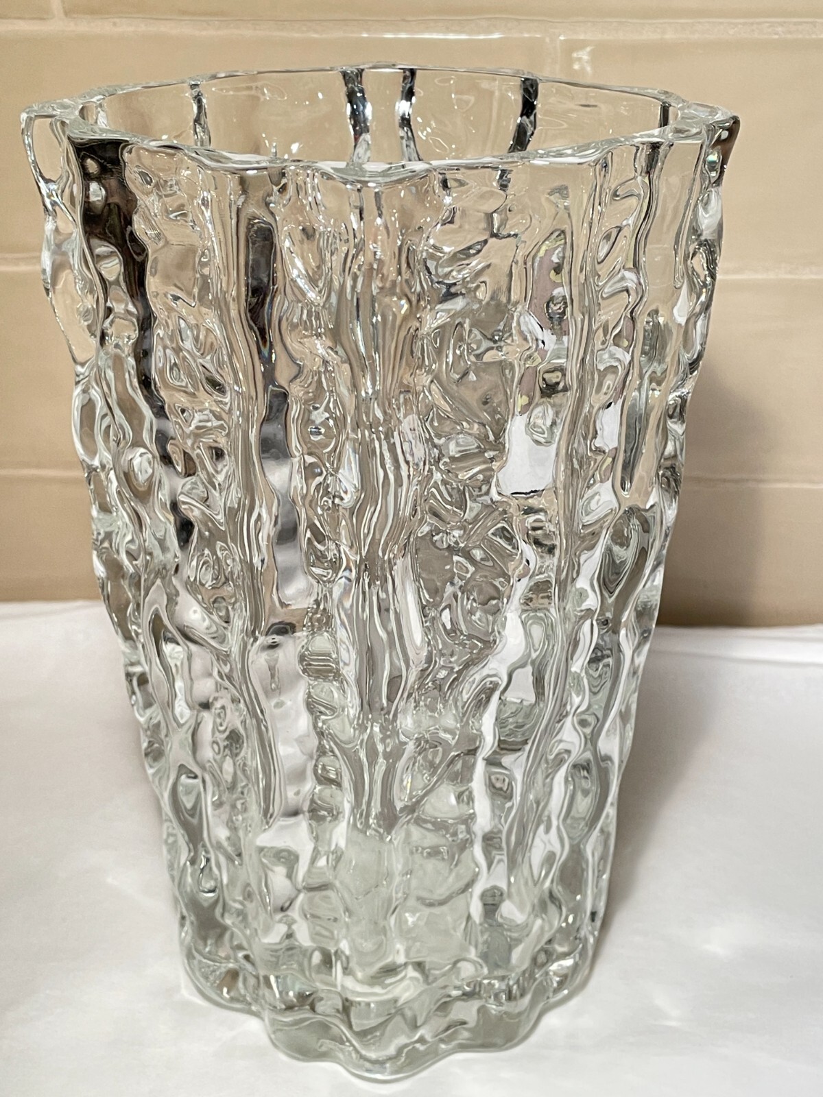 MIKASA Frost Fire Collection Crystal 9 1/2” Vase ~ Labeled ~ Japan