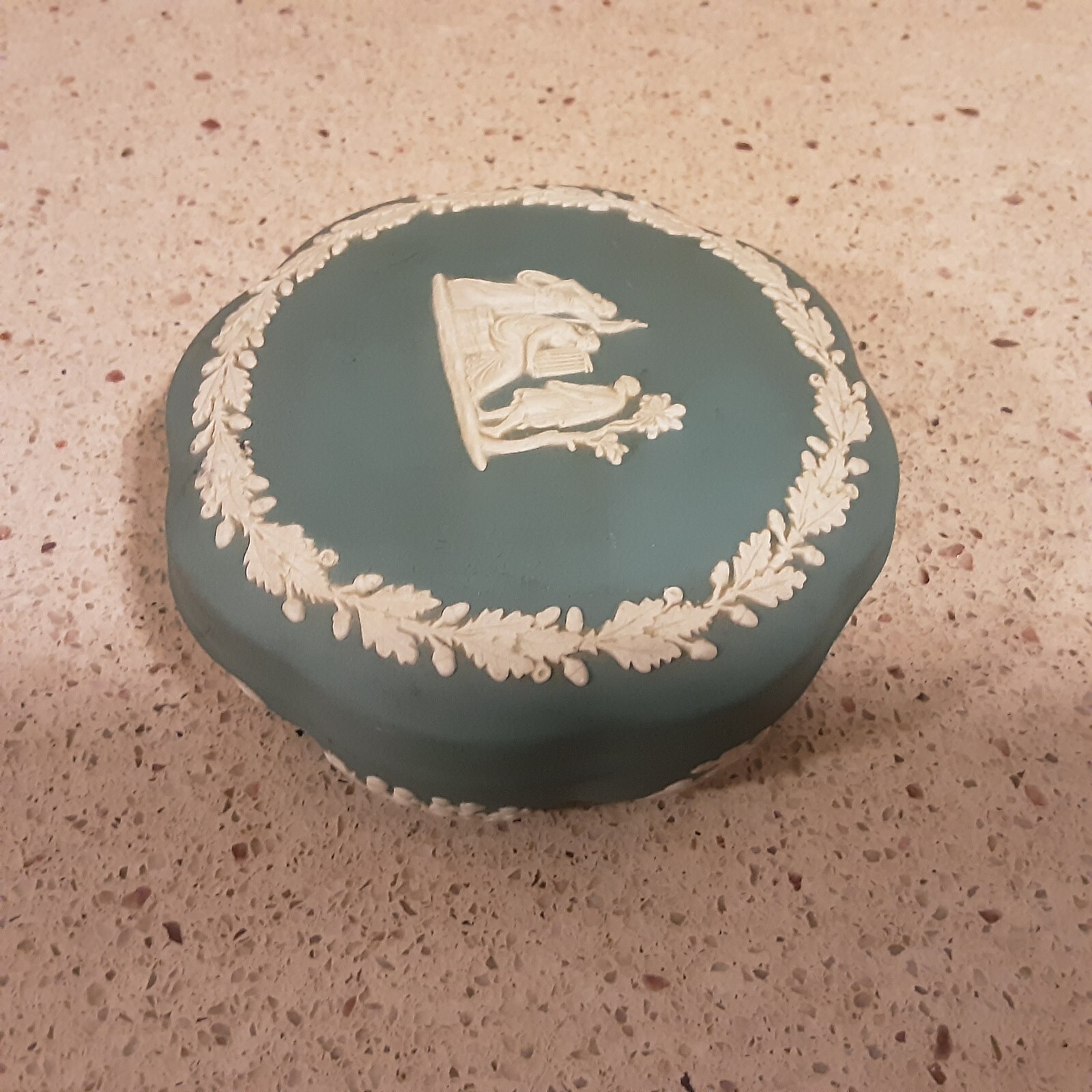 Wedgwood Teal Jasperware Scalloped Trinket Box ~ 4.75″ in Diameter