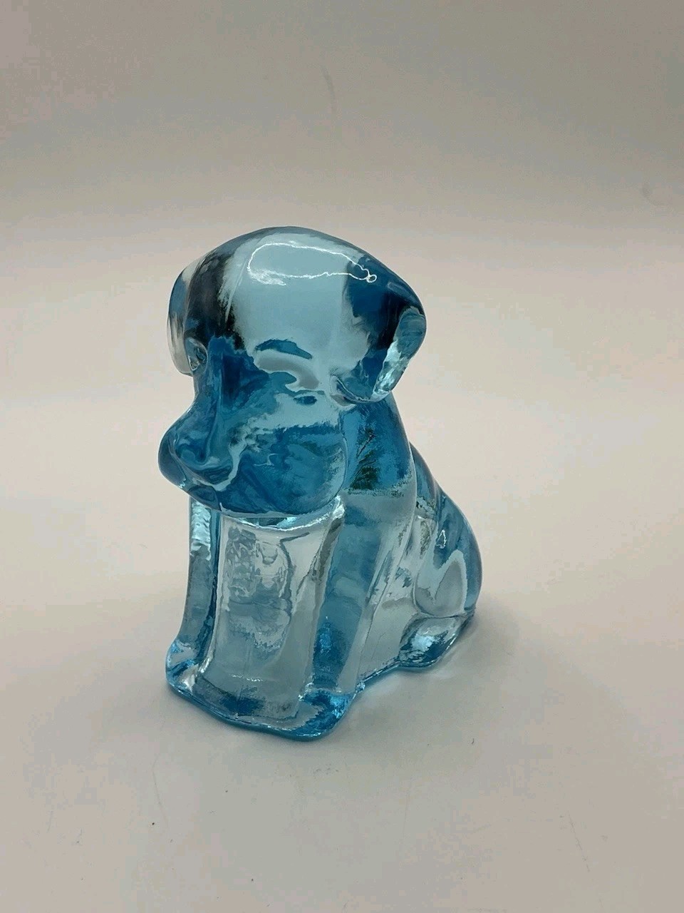 Boyd’s Crystal Art Glass Signed Bernard Boyd POOCHE the DOG ALICE BLUE ?