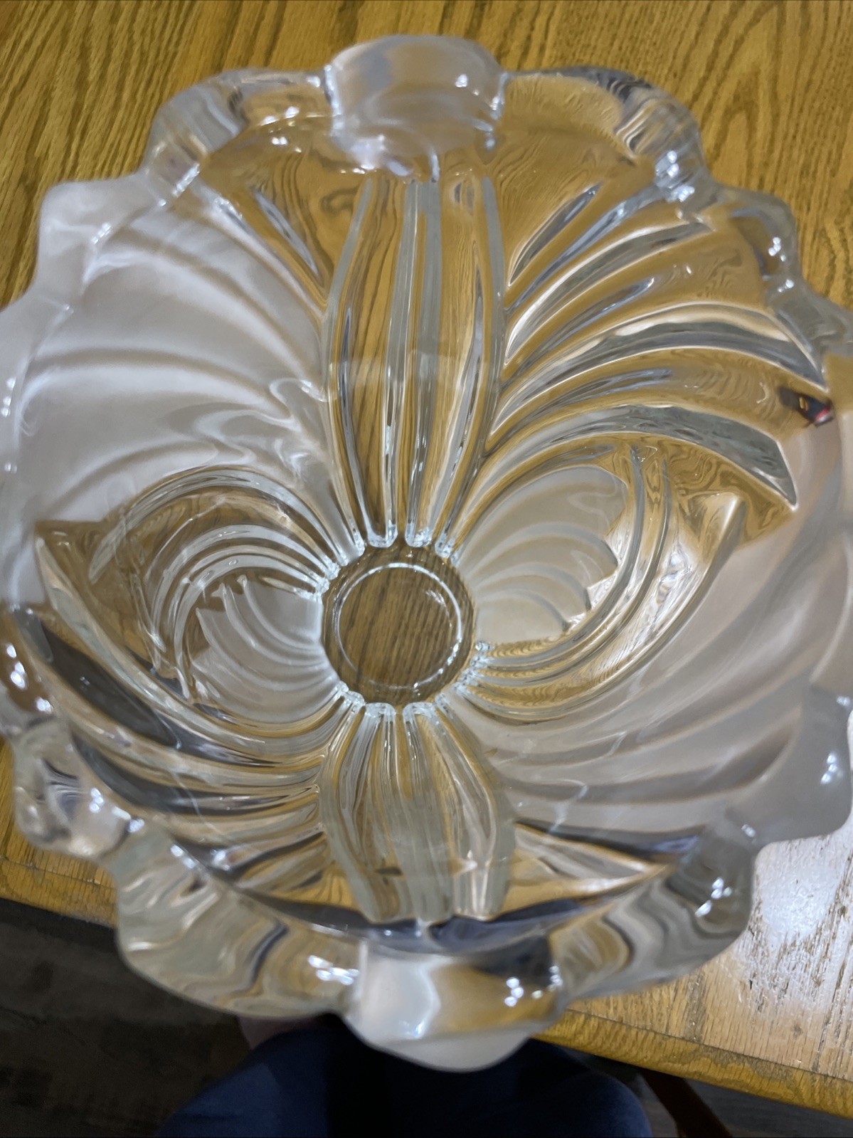 VTg Mikasa Satin Frost Clear Embossed Crystal Swirl Flower Vase Germany 9.5 x 6″