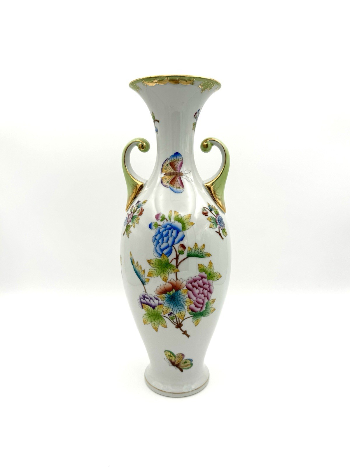 Herend Queen Victoria 7175 – Handled Vase, 13”