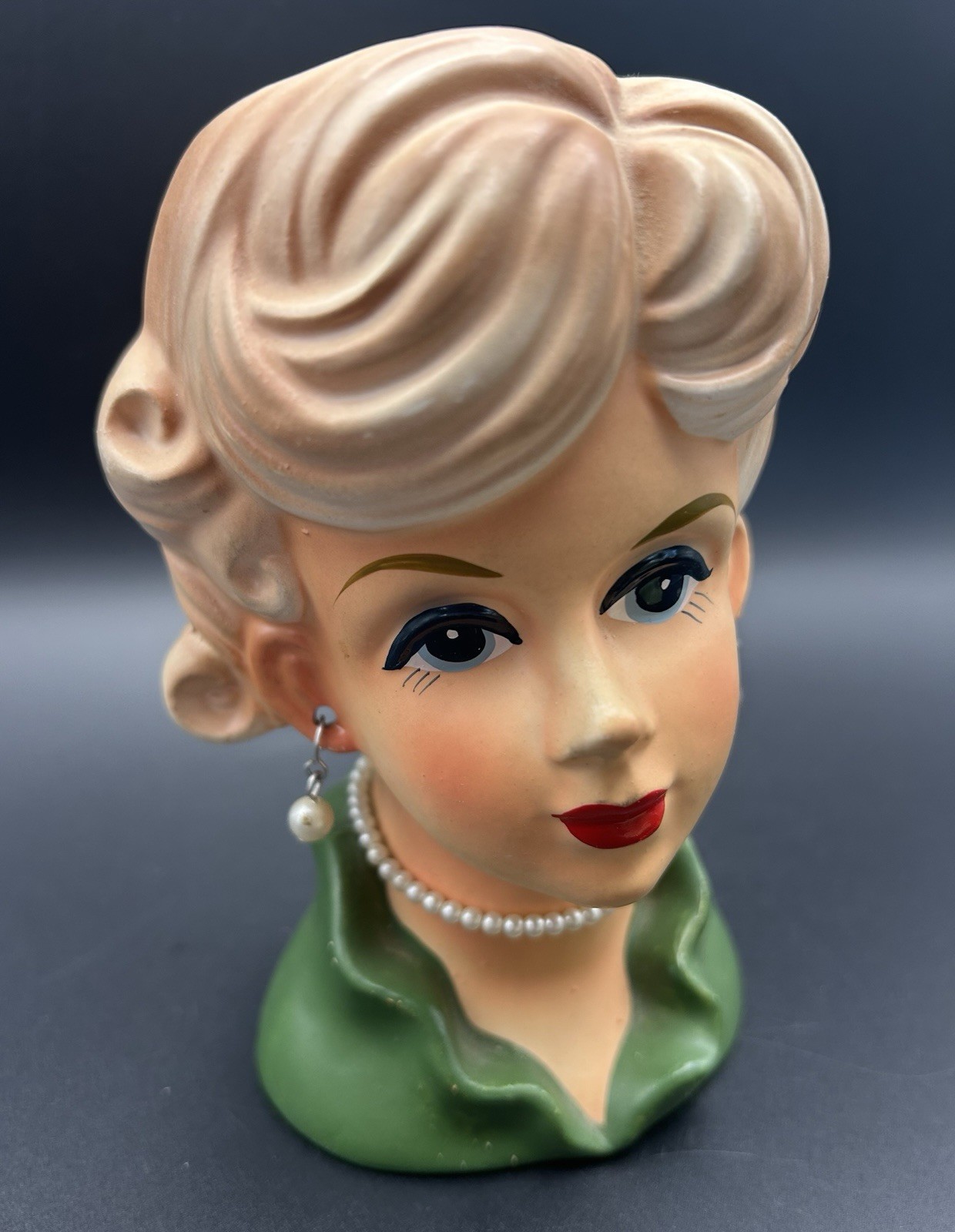 Rubens 4129 Lady Head Vase Teen Girl Blond, Green Top Pearl Earrings & Necklace