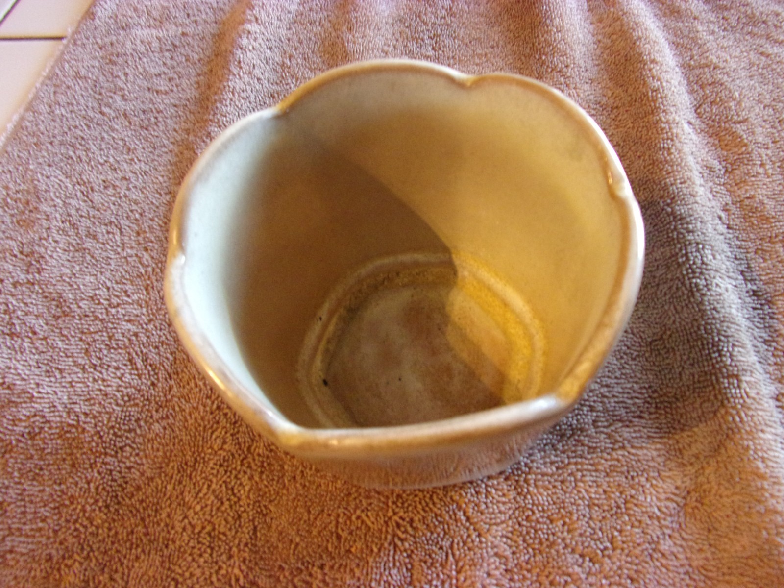 Frankoma #37 Pottery Planter Scalloped Top Tan 4″ X 4.5″ Mint