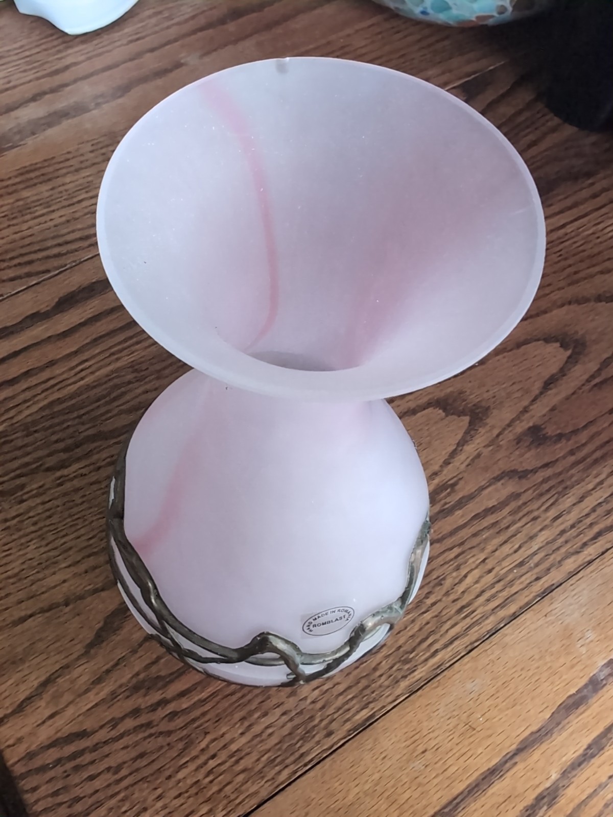 Romblast Blown Glass Pink Swirl Copper Handled Vase 9.5″ Hand Made in Romania