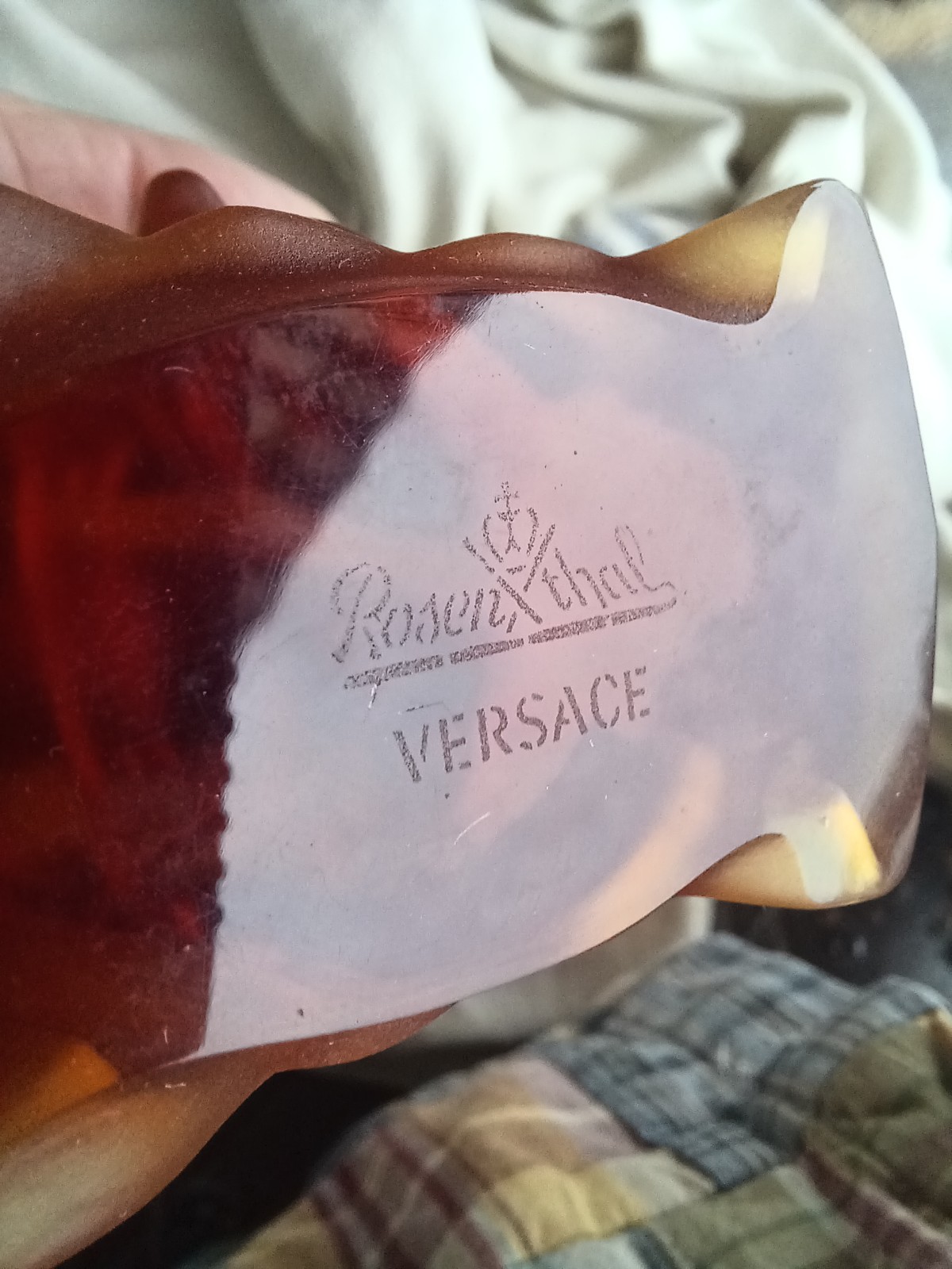 VINTAGE ROSENTHAL VERSACE FROSTED AMBER CRYSTAL MEDUSA LUMIERE PAPERWEIGHT read