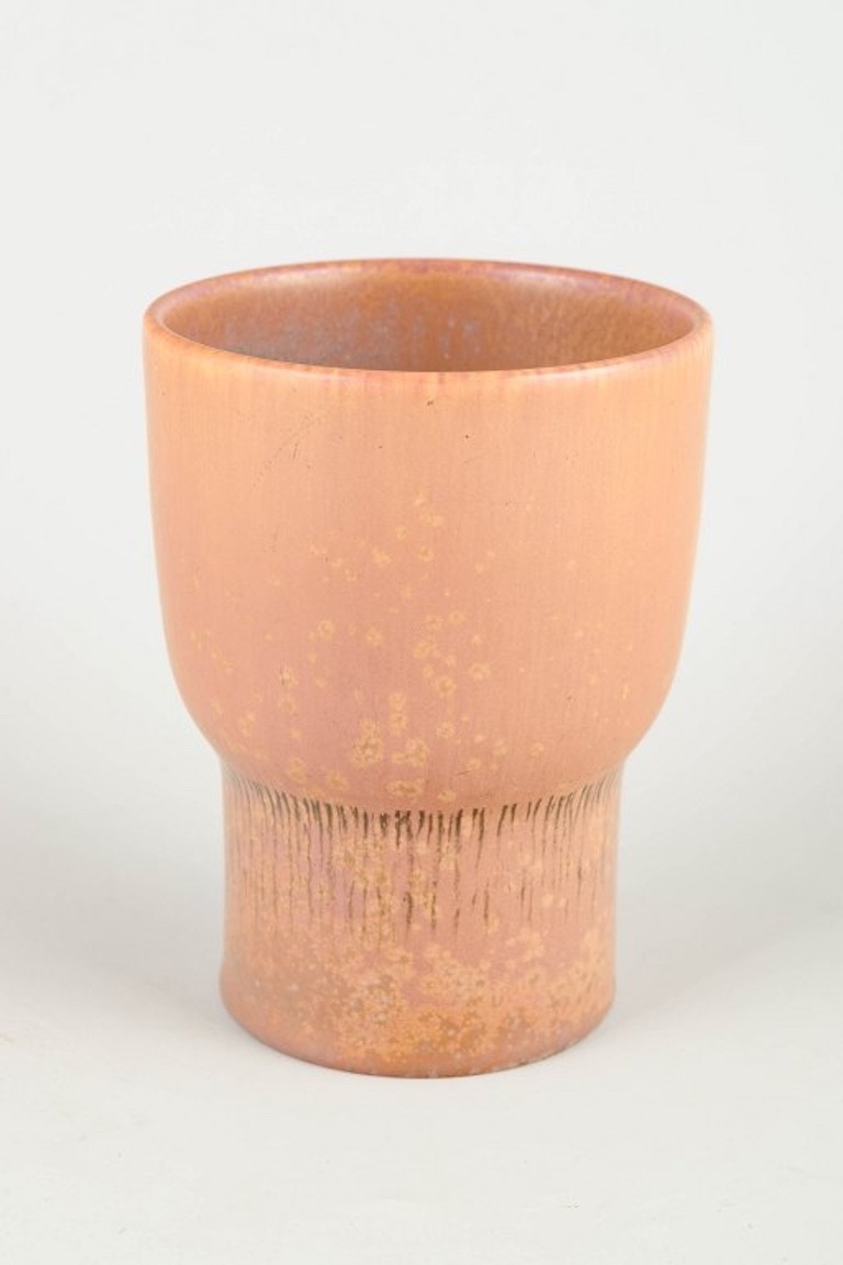 Carl-Harry Stålhane for Rörstrand, Sweden. Thrown stoneware vase. Mid-20th c.