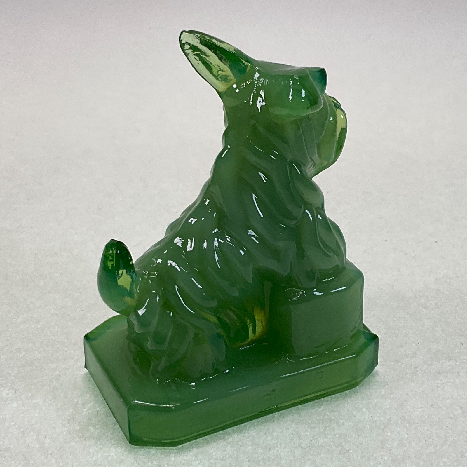 Boyd Glass JB Scottie Dog Jadeite Jade Private Issue B Diamond R