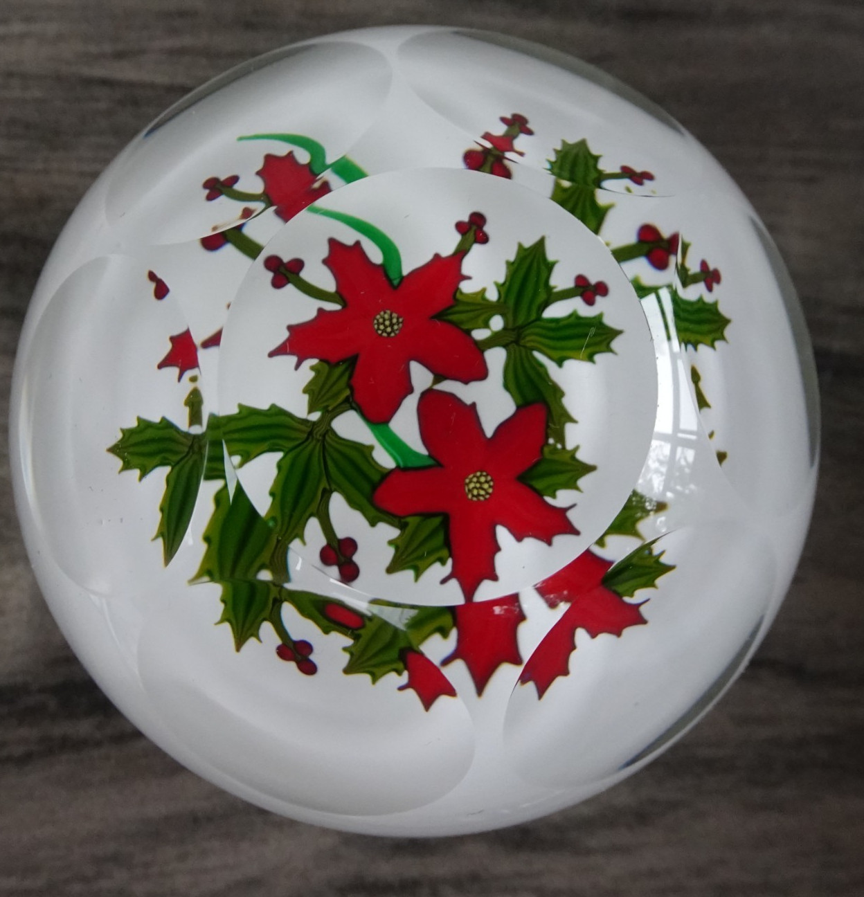 Perthshire Glass L/E Faceted 1989 Christmas Holly Poinsettia Paperweight #53