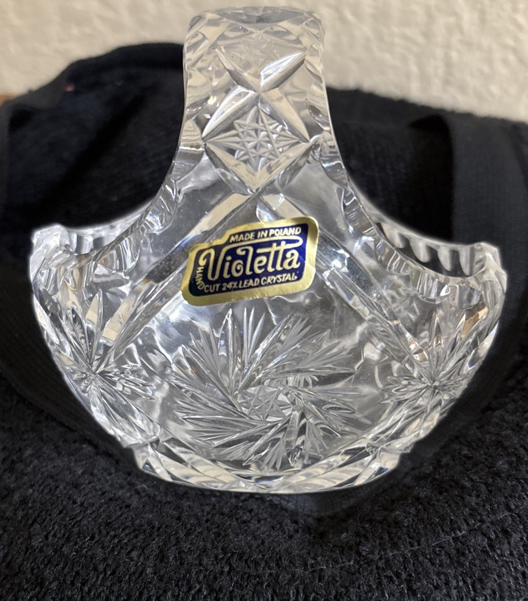 Vintage Violetta Hand Cut 24% Lead Crystal Basket Made In Poland 12”R X4”H.