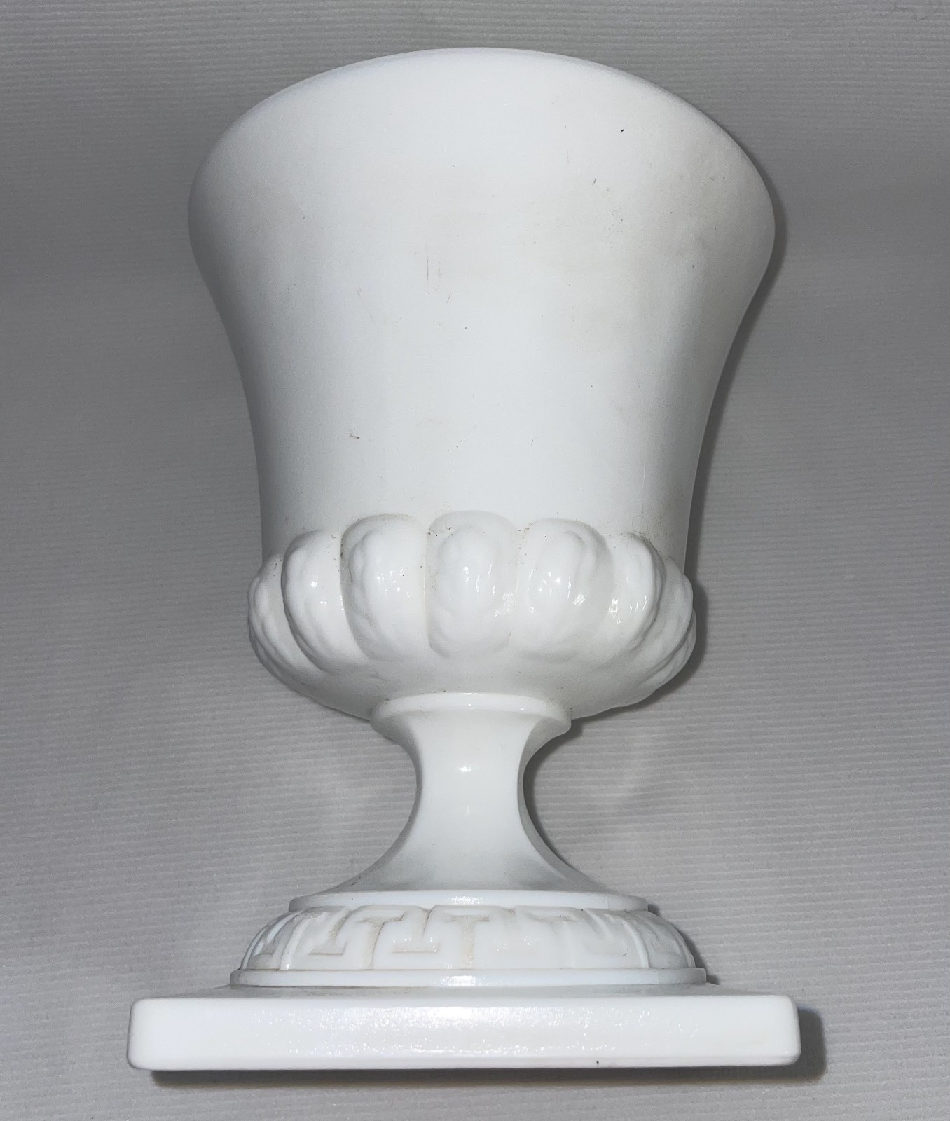 VTG Milk Glass Urn-Greek Key Grecian Design EO Brody Mid Century Modern 7×5.25”