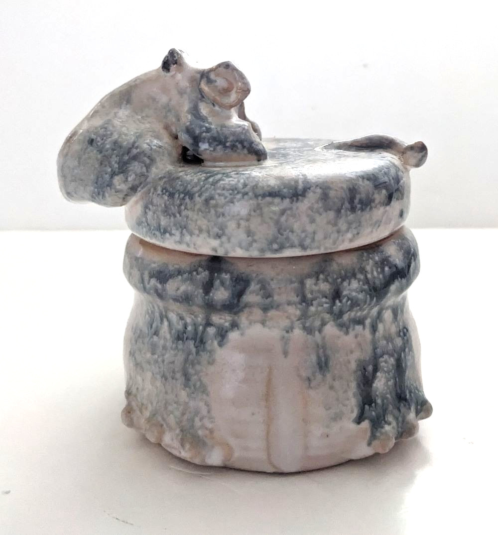 Vintage Ceramic Hippopotamus Decorative Keepsake Box/Container with Lid