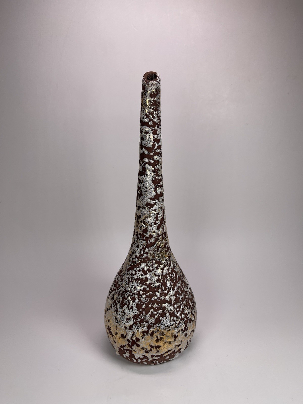 Vtg MCM Art Pottery Bud Vase Brown White Lava Style Splatter Gold Luster 10”