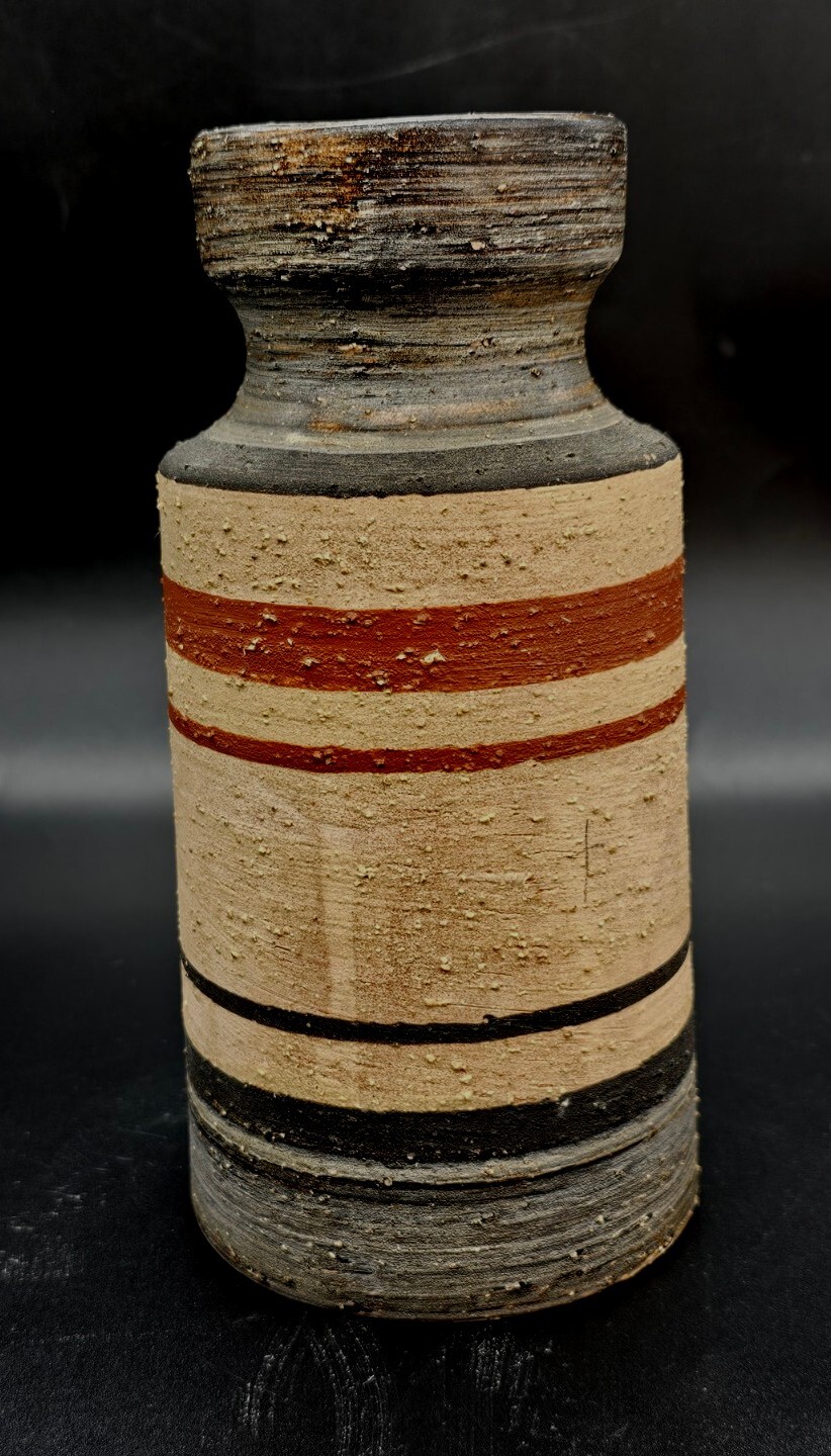MCM W. Germany Van Daalen Art Pottery Textured Vase 452-20