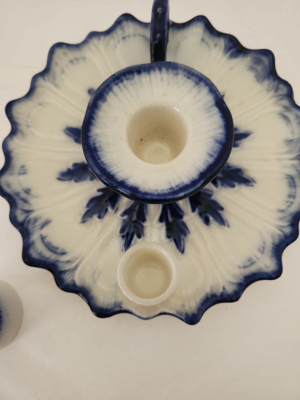 Staffordshire Blakeney Blue & White Victoria Chamber Candle Holder W/ Snuffer