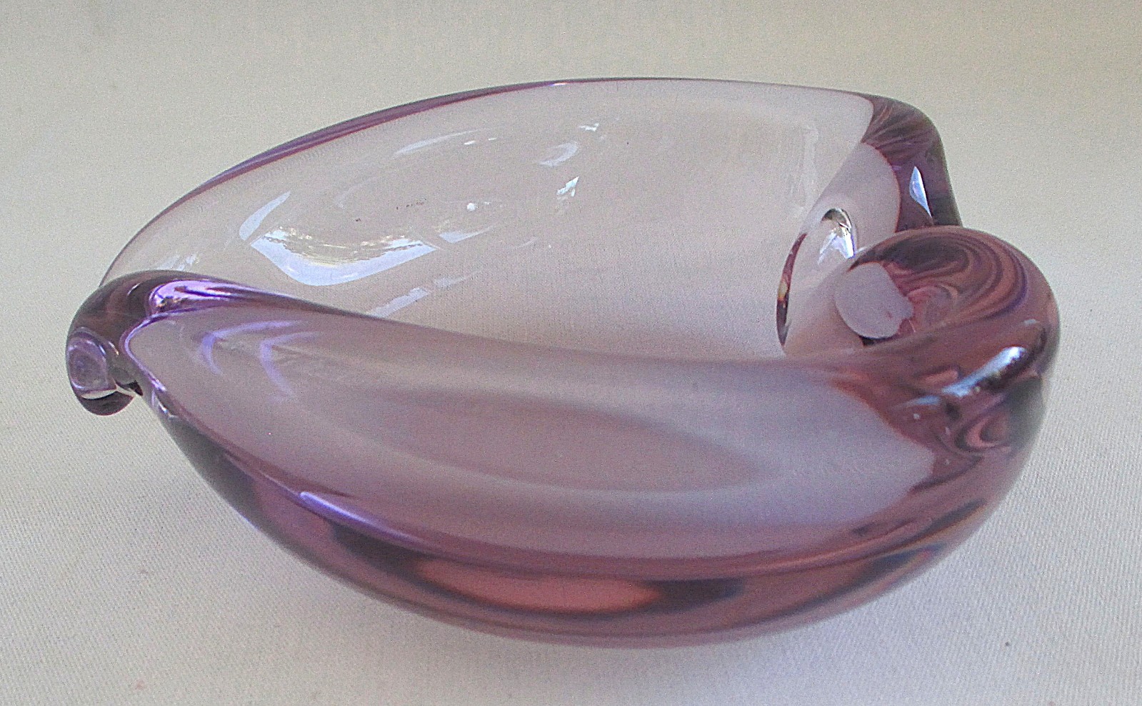 Vintage Murano Lavender Glass heart-shaped Bowl, Trinket Dish or Ashtray 4.75 in