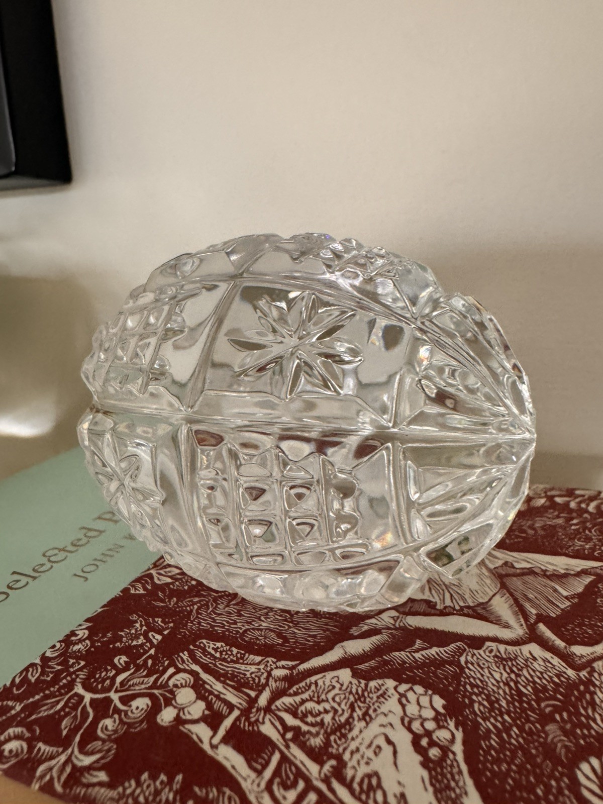NEW Galway Cut 24% Lead Crystal Easter Egg Paperweight, Made in Ireland, Signed