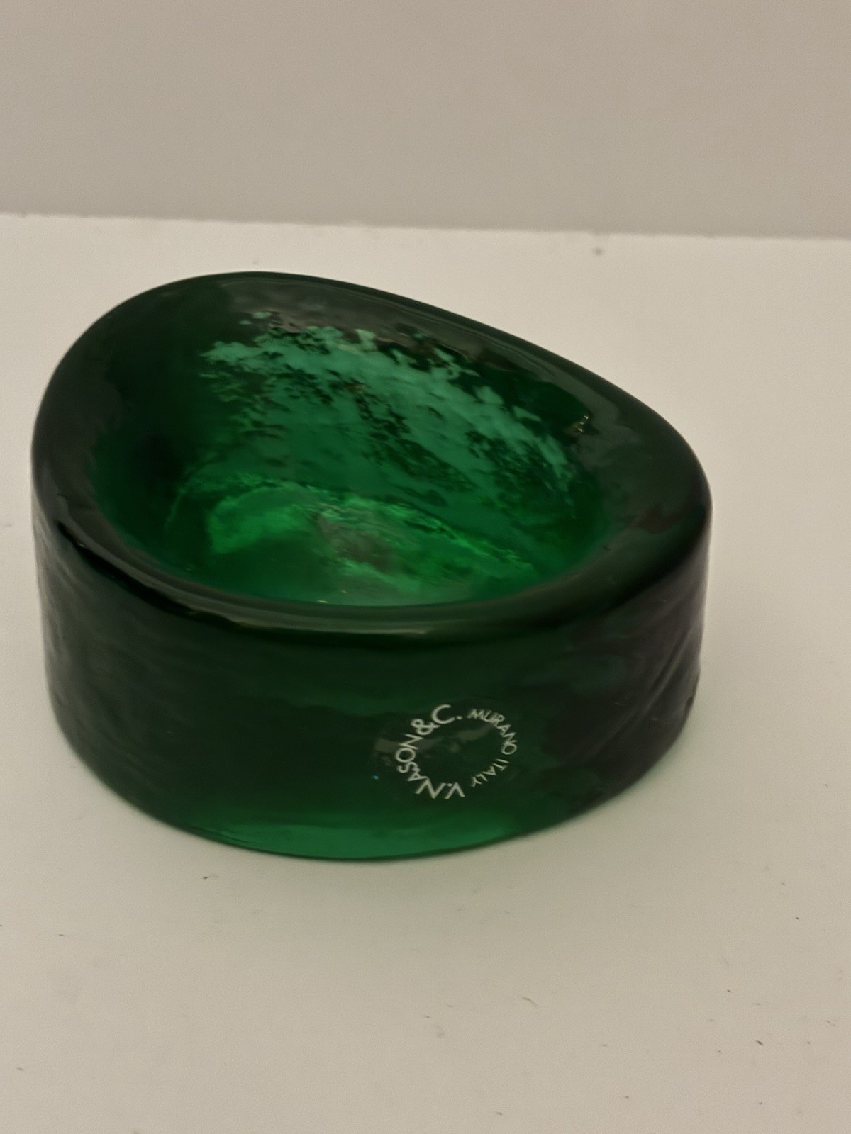 V. Nason & Co., Emerald Green Murano Trinket Dish/Paperweight 3.5”