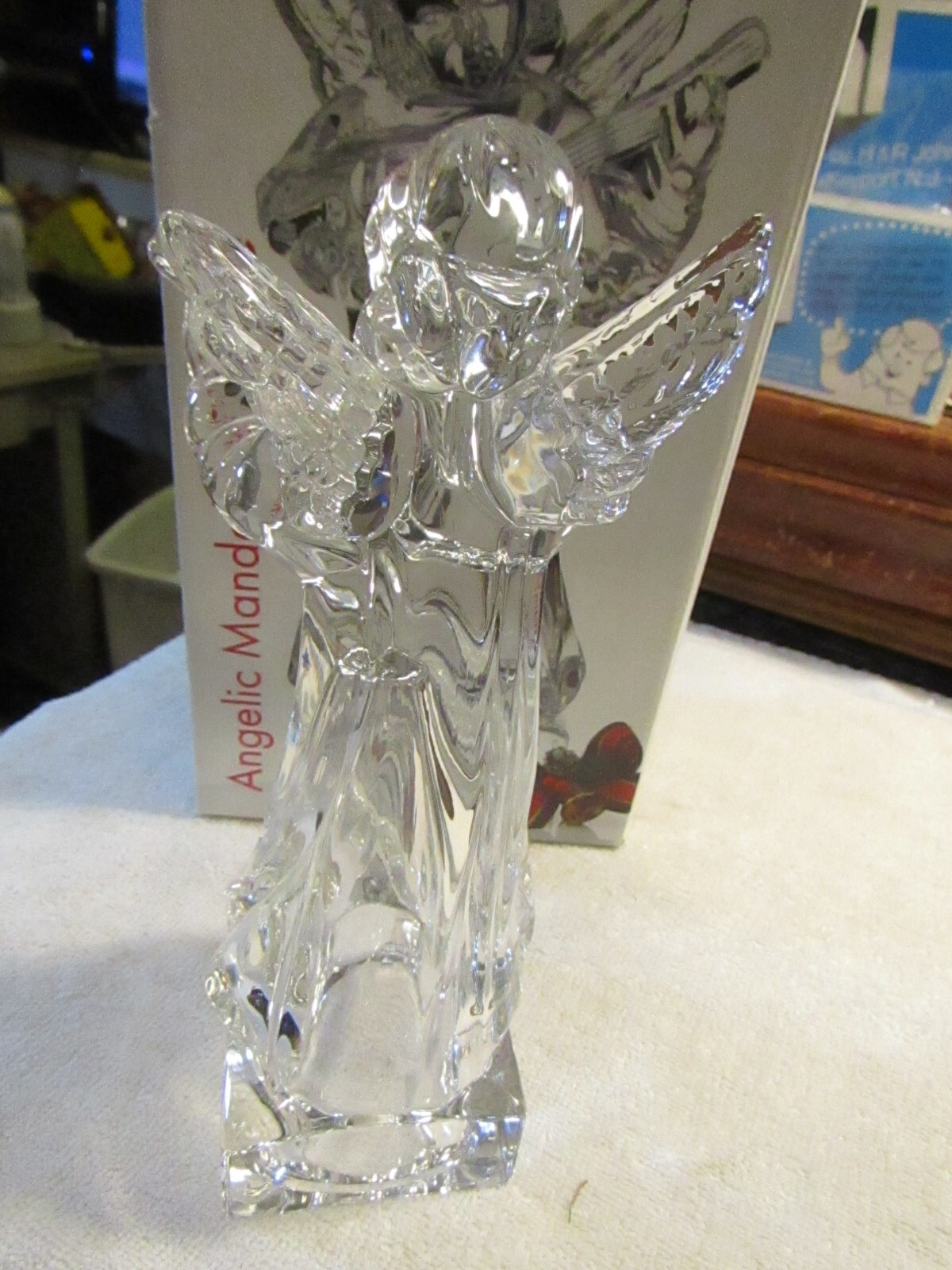 Mikasa Herald Collection Angelic Madolin Figurine 8″ SN 093/930 with Box