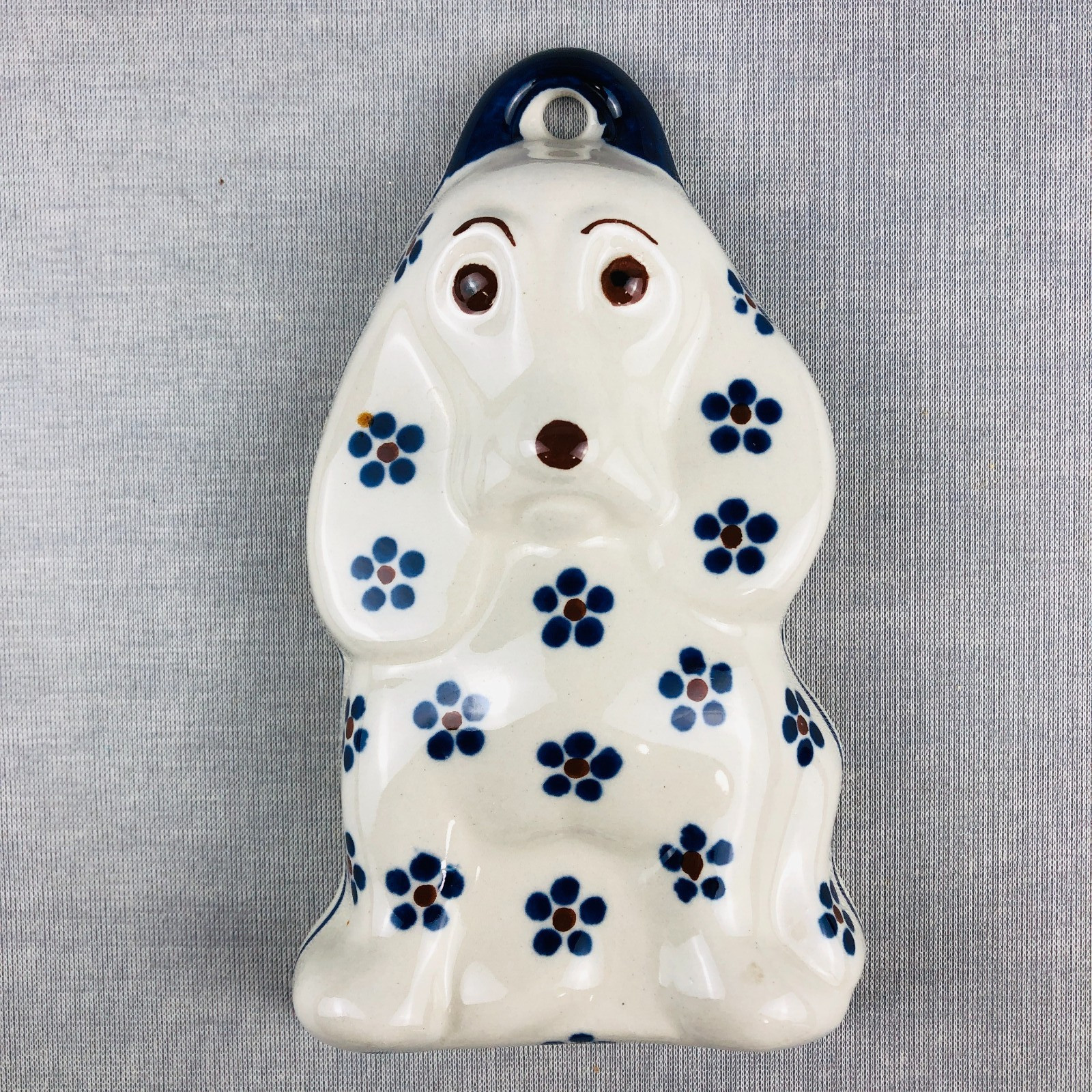 Polish Pottery Boleslawiec DOG figure Cookie Mold Wall Hanging Floral Poland 6″