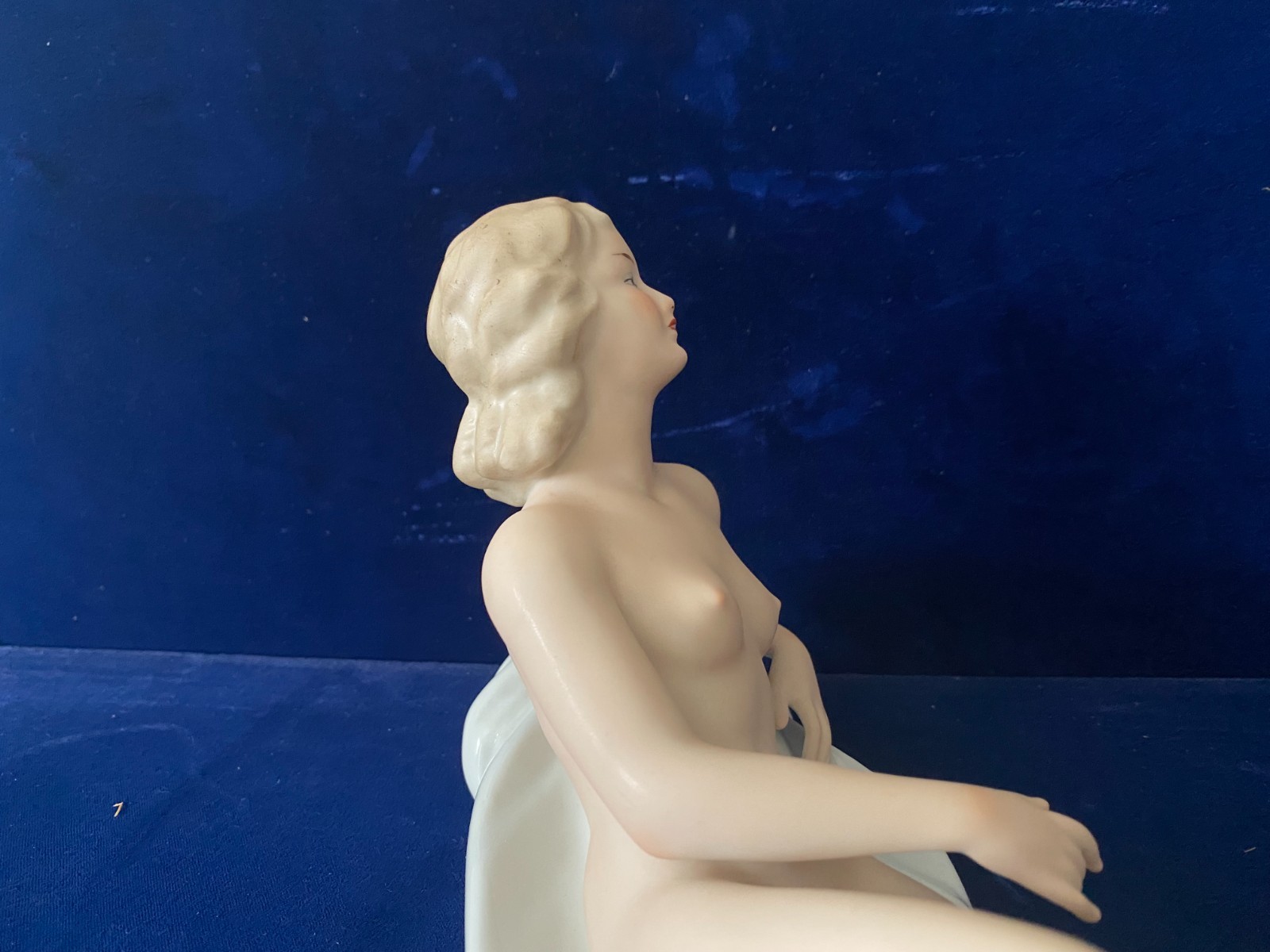 Wallendorf German Vintage Figurine