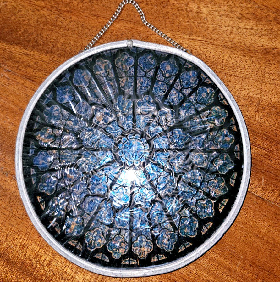 Vintage Glassmasters Notre Dame Cathedral Rose Window Art Glass Suncatcher 5.5″