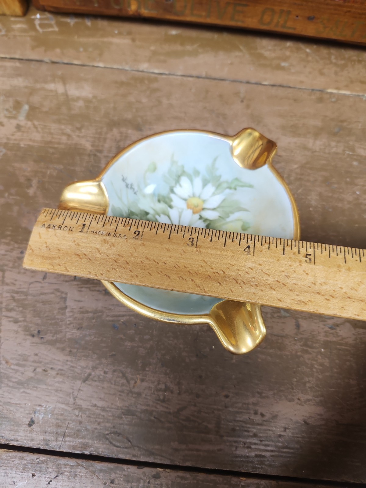 Vintage Dairy Floral Gold Gilding Porcelain Hand-Painted Ashtray Artist Peg Nye