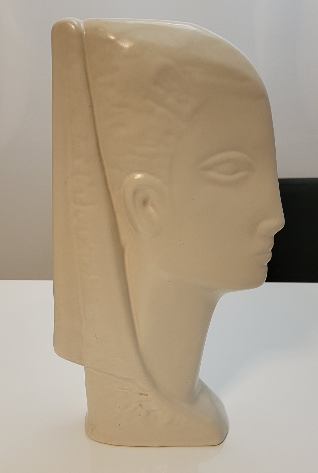 STUNNING RARE HARRIS POTTERY CHICAGO MCM WHITE 17” LADY FACE HEAD SCULPTURE ART