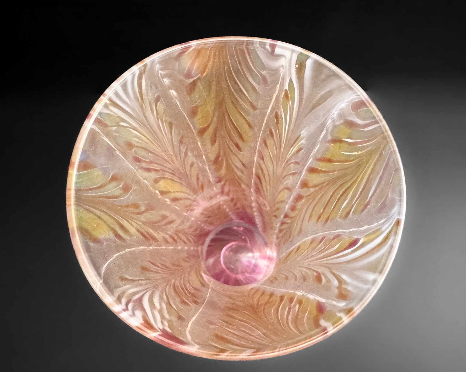 Joseph Morel Zellique 13″ Orange Pink Iridescent Pulled Feather Art Glass Vase