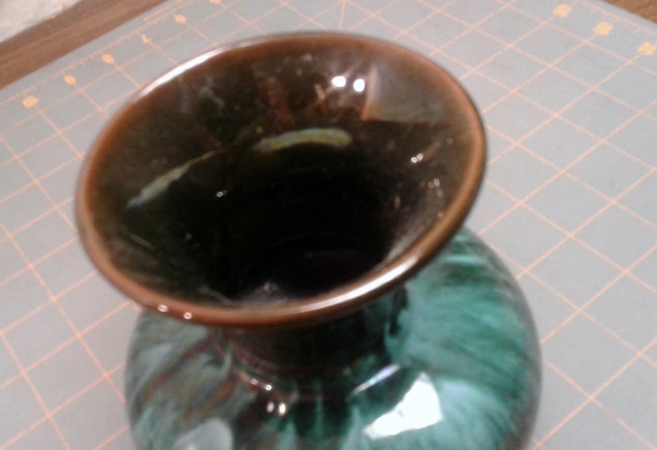 Vintage Blue Mountain Pottery Canada Green Drip Glaze Vase