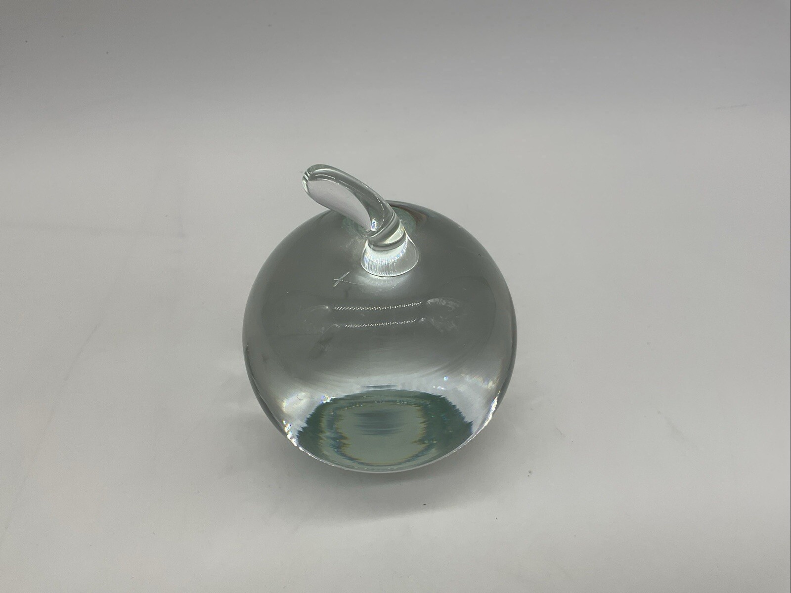 Murano Crystal Clear Glass Apple Paperweight 3 Inches Tall Fab Teachers Gift