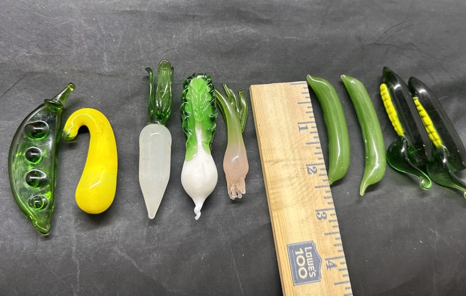 9 art glass vegetable figurines