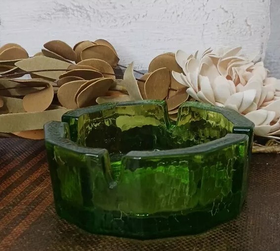 MCM Blenko Green Glass Ashtray Vint Pebble Texture Art 3.3/4 in Trinket Dish