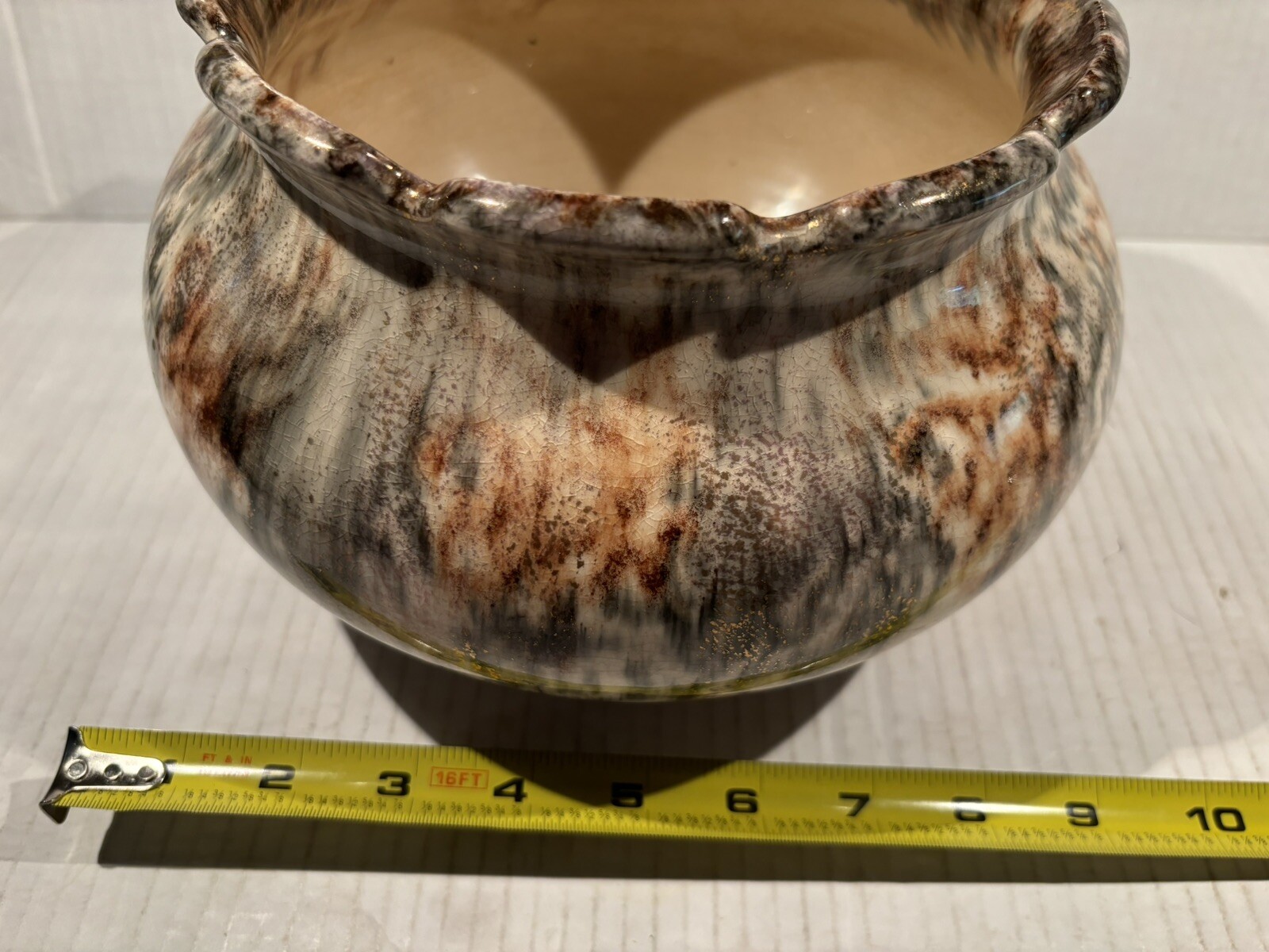 Planter Vase Pottery Art Unique Multicolored scalloped Top Marbled Design READ