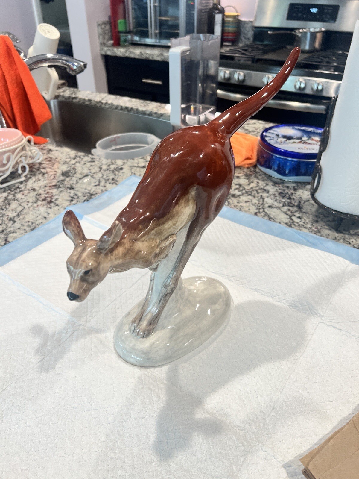 LARGE CERAMIC POTTERY KANGAROO, STUDIO, AUSTRSIGNED CYM, for BAZ LUHRMANN “Rare”