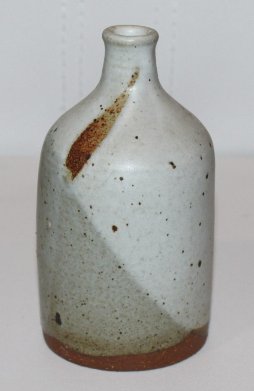 signed vintage 6″ studio art pottery bud vase earth tones simple elegant